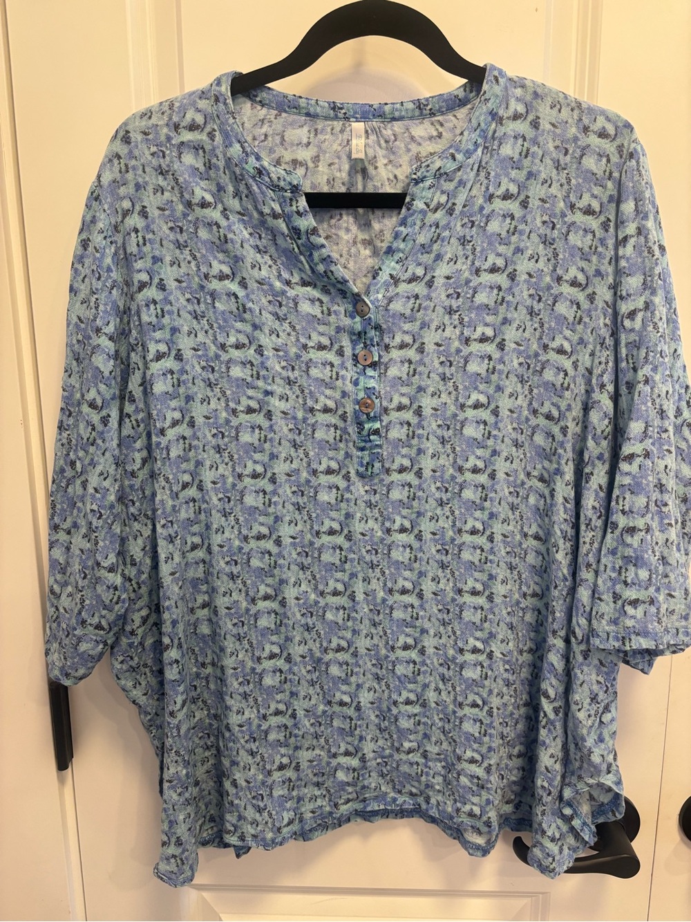 Blue Sky size xl, linen blouse